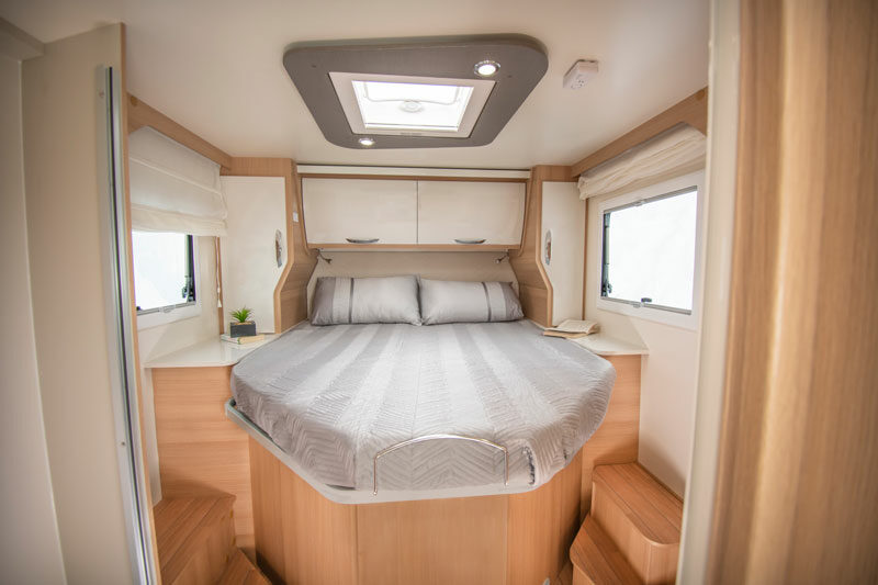 Fixed-Rear-Bed-Propped800x600.jpg