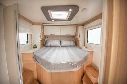 Fixed-Rear-Bed-Propped800x600.jpg